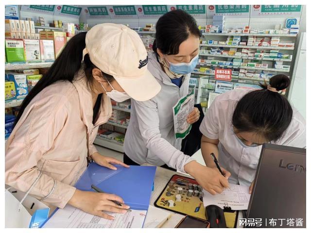 宁津最新小药店愿意套现的原因方法分析(最方便真实的宁津急用钱24小时套医保卡方法)